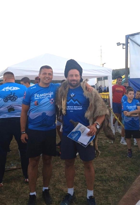 СОКОЛАЦ, 12. АВГУСTА /СРНА/ - Александар Крајишник понио је титулу "хајдук харамбаша Романије" за ову годину на "Романијском вишебоју", спортском тамичењу одржаном у оквиру традиционалне манифестације "Tеби горо Романијо" код манастира Соколица.