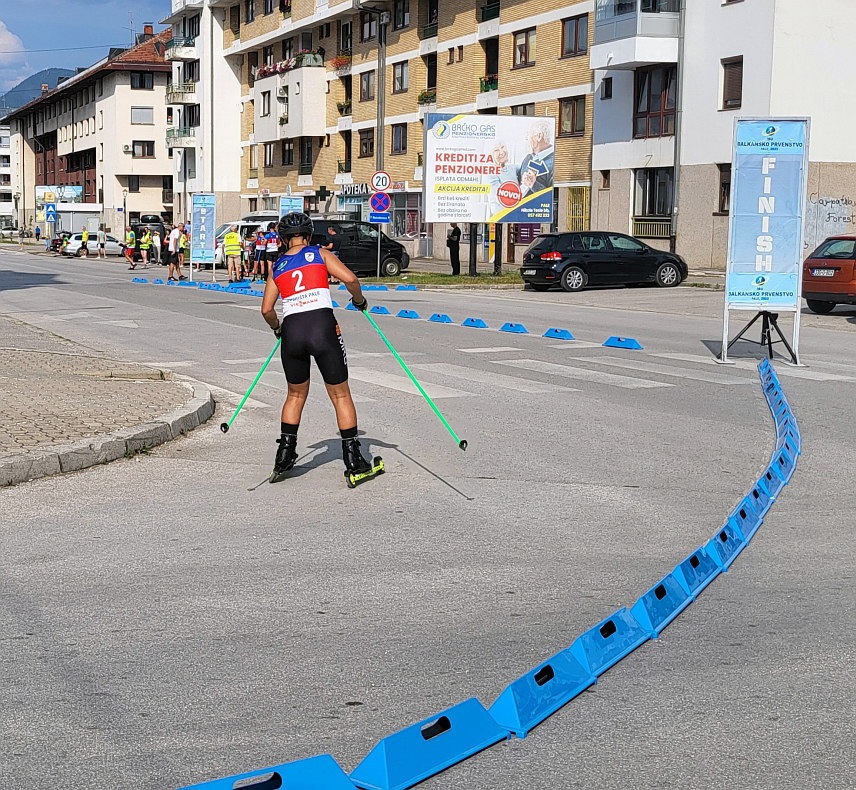 ПАЛЕ, 24. АВГУСТА /СРНА/ - На Палама је данас одржана прва међународна дјечија биатлон трка која је окупила више од 60 такмичара из Републике Српске, Федерације БиХ, Србије, Сјеверне Македоније, Хрватске и Грчке.