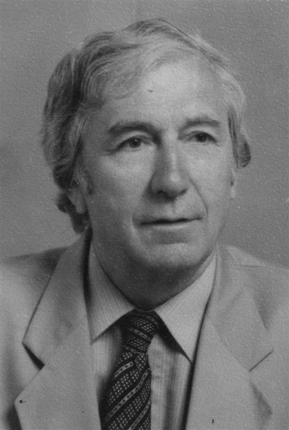 БЕОГРАД, 27. АВГУСТА /СРНА/ - Академик и члан првог сазива Сената Републике Српске Војислав Максимовић преминуо је данас у Београду у 89. години.