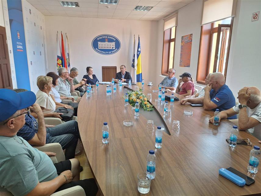 ШАМАЦ, 29. АВГУСТА /СРНА/ - Општина Шамац финансира одлазак на бањску рехабилитацију 18 чланова породица погинулих бораца, ратних војних инвалида и демобилисаних бораца.