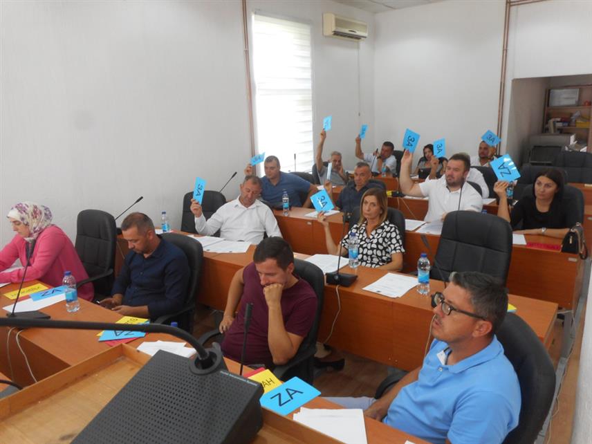 СРЕБРЕНИЦА, 29. АВГУСТА /СРНА/ - Сједница Скупштине општине Сребреница.	