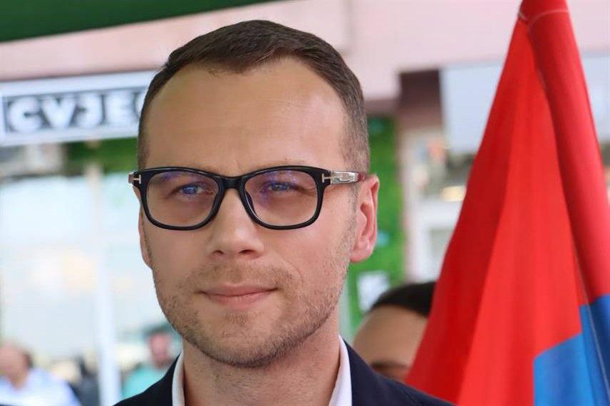 БИЈЕЉИНА, 10. СЕПТЕМБРА /СРНА/ - Носилац одборничке листе СНСД у Бијељини Бојан Савић .