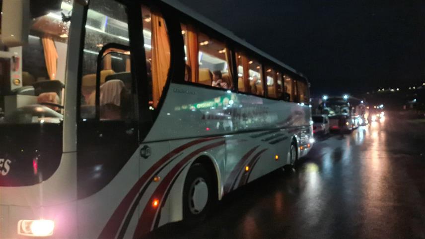 ДОБОЈ, 10. СЕПТЕМБРА /СРНА/ - Десет аутобуса са учесницима марша "Стазом егзодуса 2024" кренуло је из Добоја ка Тумарама у Федерацији БиХ, одакле ће пјешачити 22 километара такозваним камионским путем до Стога, у знак сјећања на 29 година од страдања и прогона 1.920 српских породица са подручја Возуће, долине ријеке Криваје и јужног Озрена.