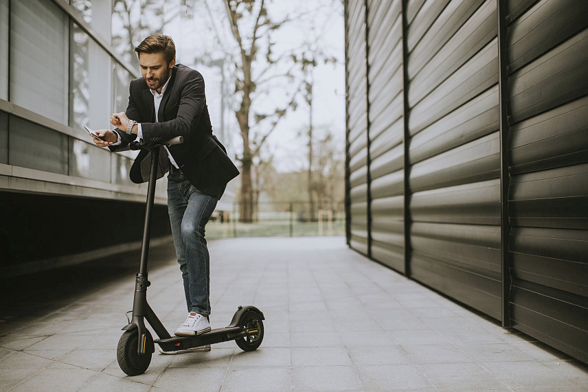 БАЊАЛУКА, 13. СЕПTЕМБРА /СРНА/ - Компанија "М:тел" у понуди има електричне тротинете уз повољне цијене и плаћање на рате без камате.