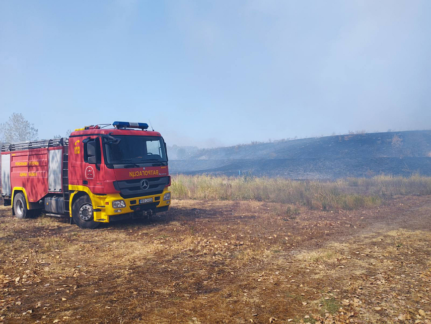 БИЈЕЉИНА, 1. СЕПТЕМБРА /СРНА/ - У Бијељини је у току гашење пожара на градској депонији.	