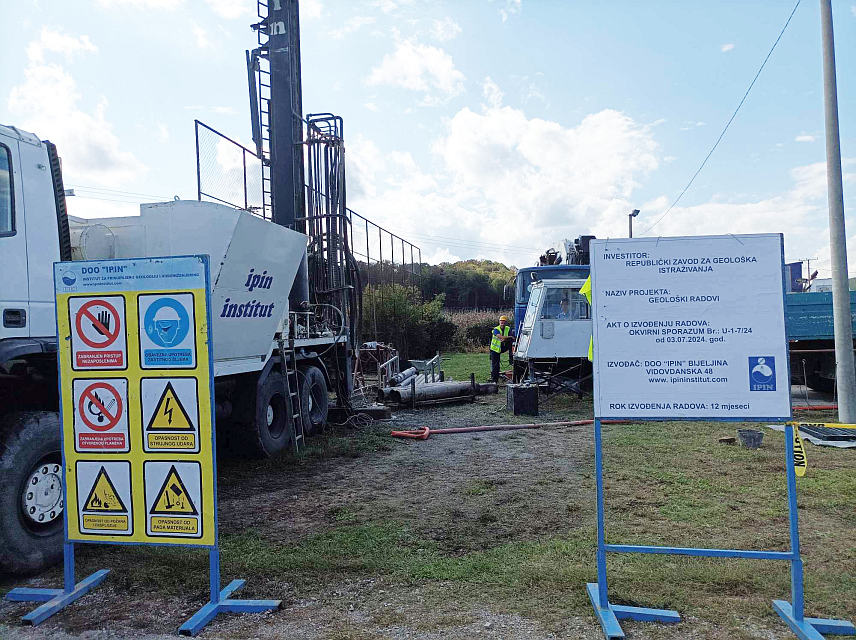 НОВИ ГРАД, 25. СЕПТЕМБРА /СРНА/ - У Новом Граду данас је озваничен почетак геолошких истраживања у доњем току ријеке Уне, ради дефинисања утицаја планираног складишта радиоактивног отпада на локацији Tрговска гора.