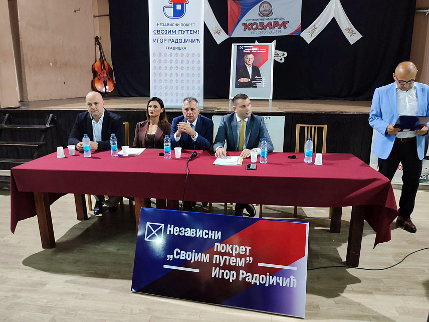 ГРАДИШКА, 25. СЕПТЕМБРА /СРНА/ - Предсједник Независног покрета "Својим путем" Игор Радојичић рекао је да је сигуран да ће у Скупштини града у Градишци имати одборнике и бити парламентарна странка.