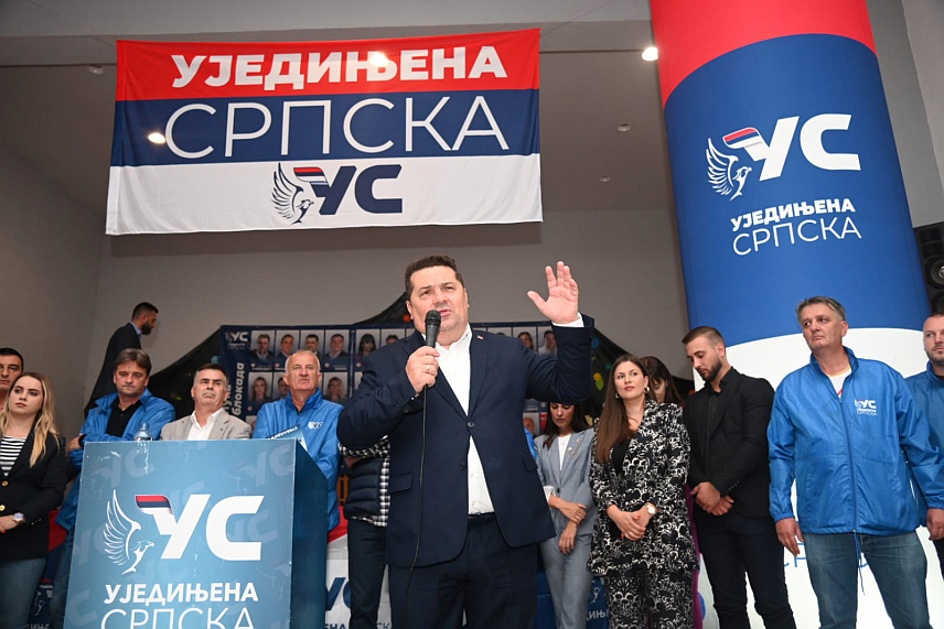 БАЊАЛУКА, 25. СЕПТЕМБРА /СРНА/ - Предсједник Уједињене Српске Ненад Стевандић на трибини те странке у бањалучкој мјесној заједници Драгочај.
