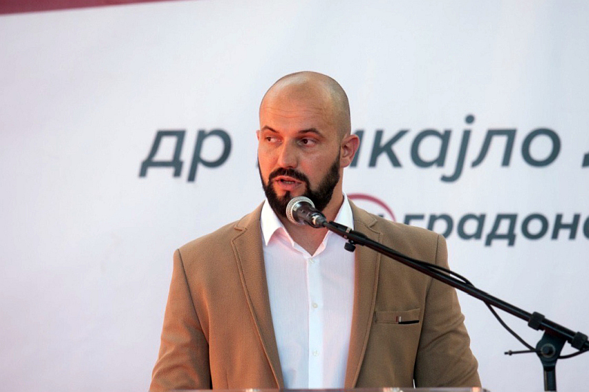 БИЈЕЉИНА, 25. СЕПТЕМБРА /СРНА/ - Одборнички кандидат СНСД у Бијељини Александар Милешевић .