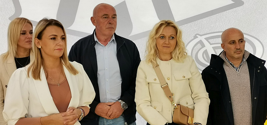 ДОБОЈ, 29. СЕПТЕМБРА /СРНА/ - У Добоју је данас одржана спортска манифестација "Растимо заједно - моторички полигон спретности за дјецу", чиме је свечано затворена Европска седмица спорта у Републици Српској, која је почела 23. септембра у Лакташима.