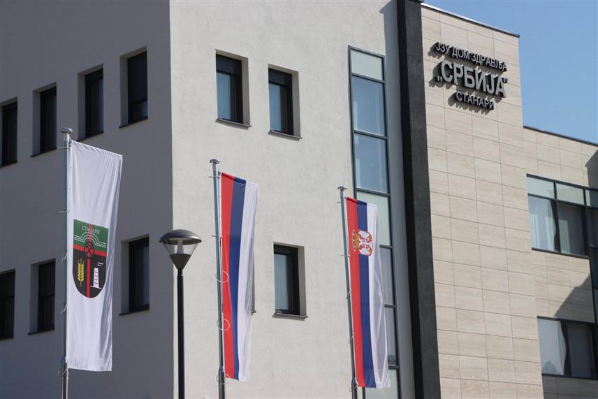 СТАНАРИ, 2. СЕПТЕМБРА /СРНА/ - У Станарима je данас свечано отворен нови објекат Дома здравља "Србија", чију изградњу је финансирала Влада Србије.