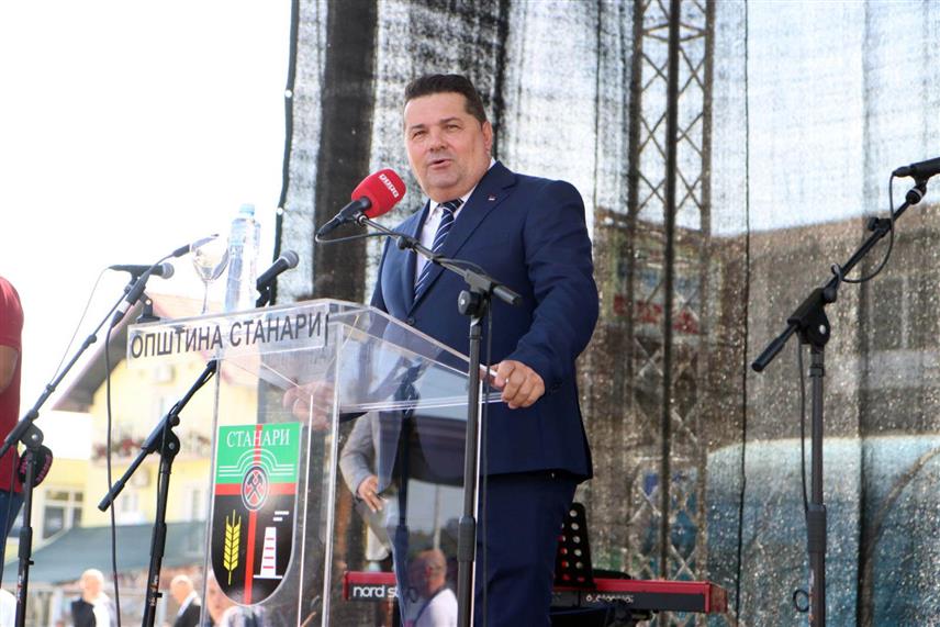 СТАНАРИ, 2. СЕПТЕМБРА /СРНА/ - Предсједник Народне скупштине Републике Српске Ненад Стевандић изјавио је данас у Станарима да сви Срби, гдје год били, морају бити сложни зарад опстанка Српске и интереса српског народа на овим просторима и шире./Фото - Борислав Здриња/