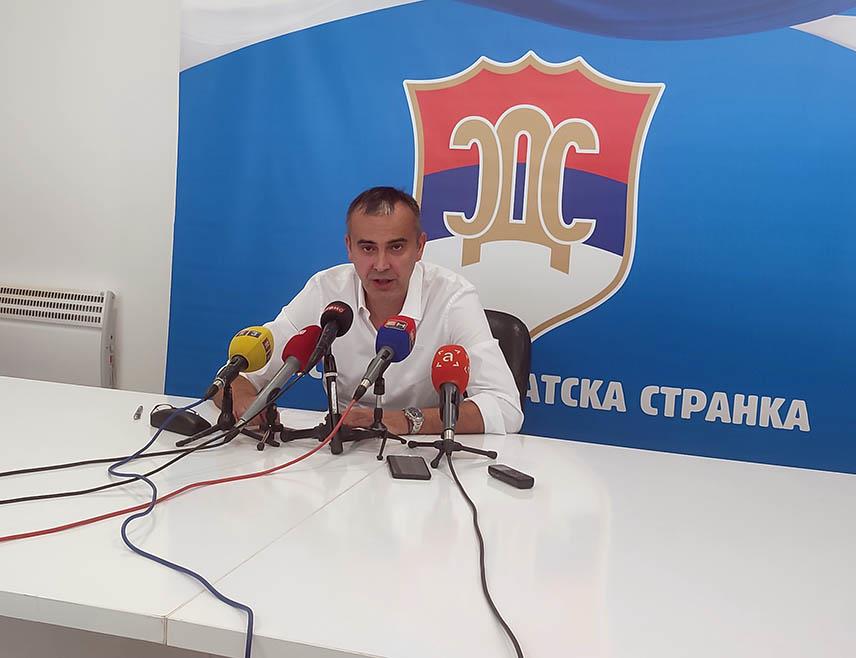 ИСТОЧНА ИЛИЏА, 2. СЕПТЕМБРА /СРНА/ - Посланик у Представничком дому Парламентарне скупштине БиХ Дарко Бабаљ.