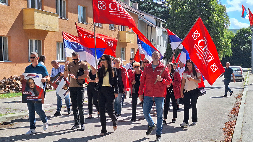 ДРВАР, 6. СЕПТЕМБРА /СРНА/ - Кандидат СНСД-а за начелника општине Дрвар Душица Рунић истакла је да вјерује у апсолутну побједу СНСД-а у том граду.