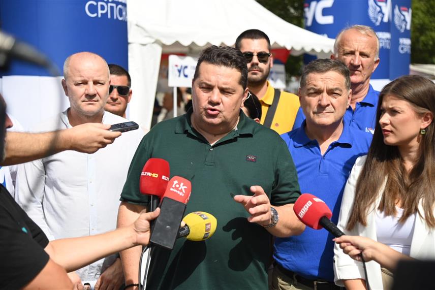 БАЊАЛУКА, 8. СЕПТЕМБРА /СРНА/ - Предсједник Уједињене Српске Ненад Стевандић на промоцији здравствене политике Уједињене Српске у Бањалуци.