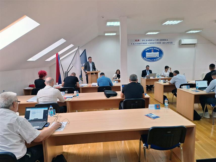 ШАМАЦ, 9. СЕПТЕМБРА /СРНА/ - Скупштина општине Шамац усвојила је данас ребаланс буџета за ову годину у износу од 15.928.600 КМ, који је за 943.000 КМ већи од првобитног плана, што је највећи буџет у историји ове локалне заједнице.