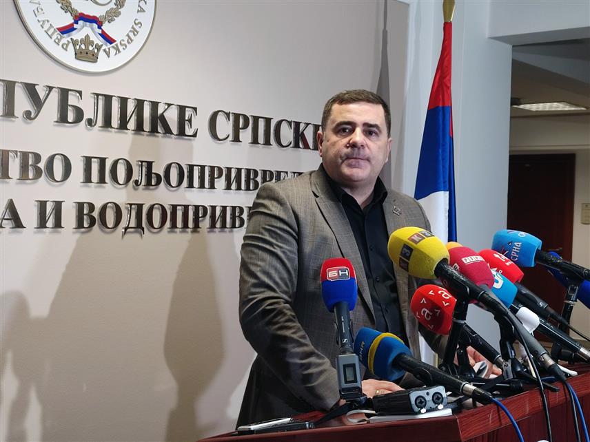 БАЊАЛУКА, 17. ЈАНУАРА /СРНА/ - Вршилац дужности генералног директора предузећа "Шуме Републике Српске" Блашко Каурин на конференцији за новинаре данас у Бањалуци.	