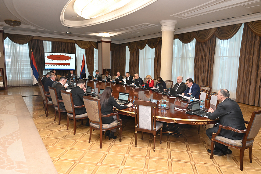 БАЊАЛУКА, 23. ЈАНУАРА /СРНА/ - Сједница Владе Републике Српске одржана данас у Бањалуци.	