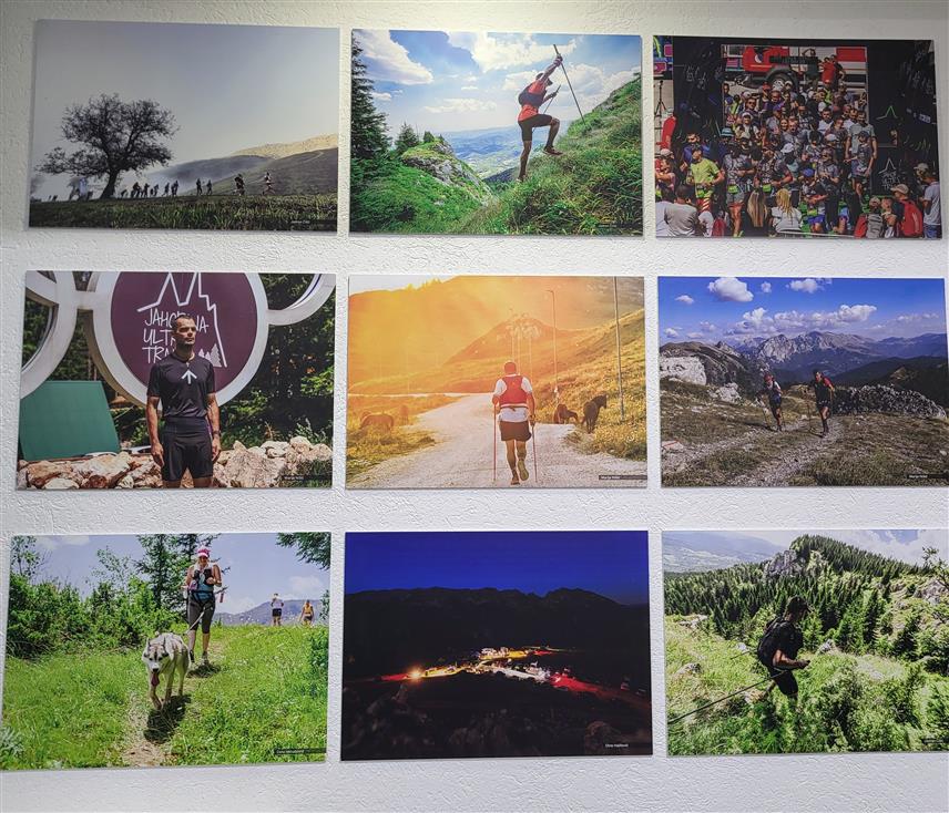 ЈАХОРИНА, 25. ЈАНУАРА /СРНА/ - У оквиру петог "Јахорина опен спејс хаба" вечерас је на Јахорини отворена изложба умјетничких слика и фотографија ове олимпијске љепотице, аутора Марије Нишић и Ивана Трнчића.