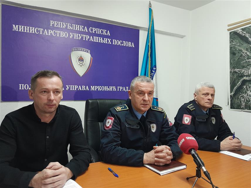 МРКОЊИЋ ГРАД, 28. ЈАНУАРА /СРНА/- Конференција за новинаре у Полицијској управи Мркоњић Град.