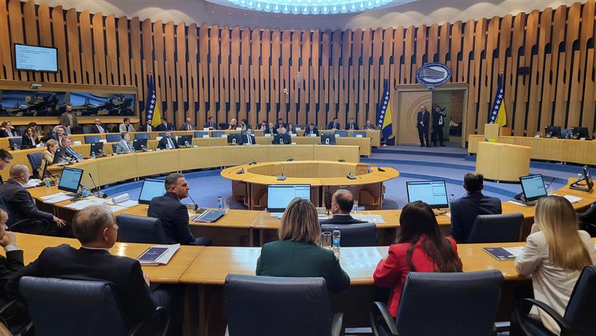 САРАЈЕВО, 30. ЈАНУАРА /СРНА/ - Хитна сједница Дома народа Парламентарне скупштине БиХ.