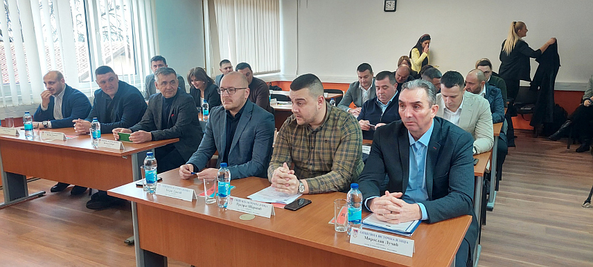 ИСТОЧНА ИЛИЏА, 30. ЈАНУАРА /СРНА/ - Сједница Скупштне општине Источна Илиџа.