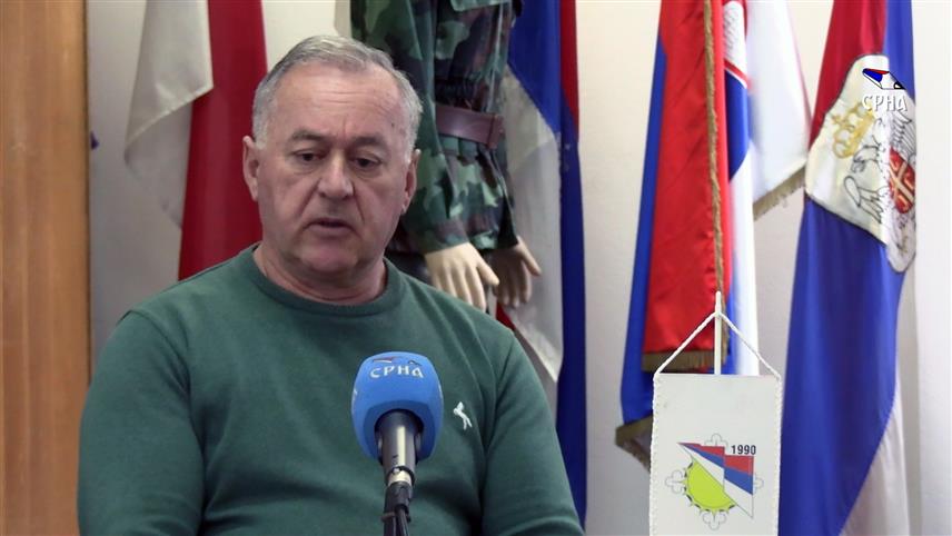 ИСТОЧНО НОВО САРАЈЕВО, 3. ЈАНУАРА /СРНА/ - Предсједник Борачке организације Источно Ново Сарајево Драгиша Тушевљак данас у обраћању током интервјуа Срни.	