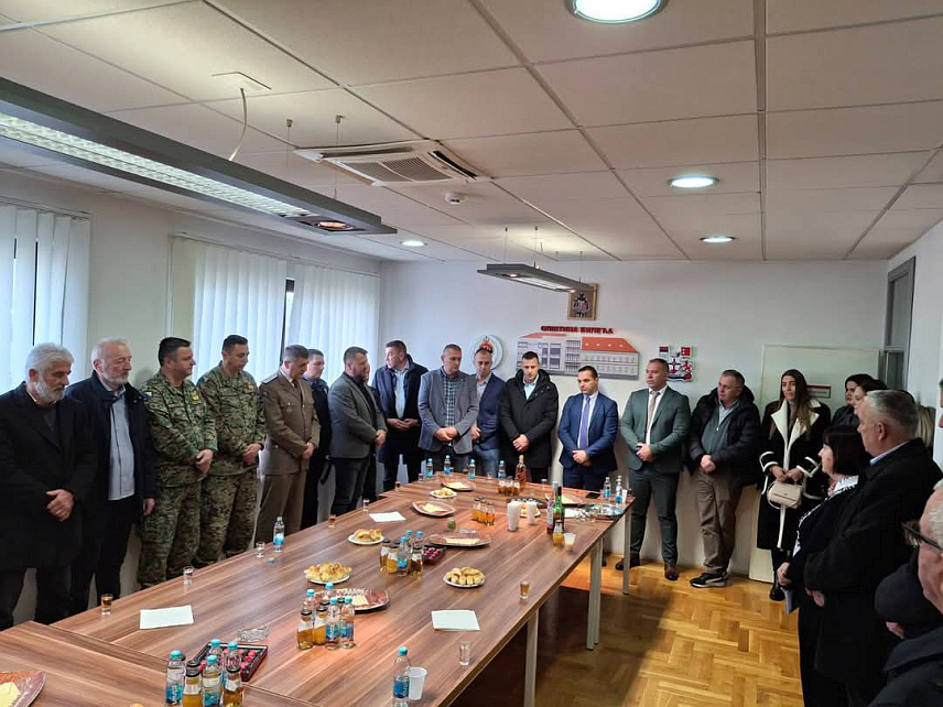 БИЛЕЋА, 9. ЈАНУАРА /СРНА/ - Пријем у општини Билећа поводом Дана Републике Српске, који је организован за представнике борачке организације, политичког, привредног и културног живота града.