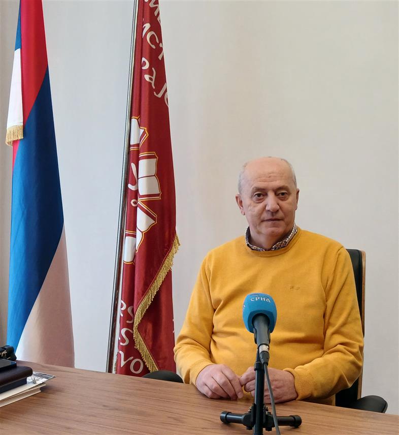 ИСТОЧНО САРАЈЕВО, 9. ЈАНУАРА /СРНА/ - Ректор Универзитета у Источном Сарајеву Милан Кулић изјавио је у интервјуу Срни да у овој установи, која је настала када и Република Српска, нису могли пожељети љепши почетак 2025. године од пресељења у нову зграду, у коју је уложено око 11,5 милиона КМ.