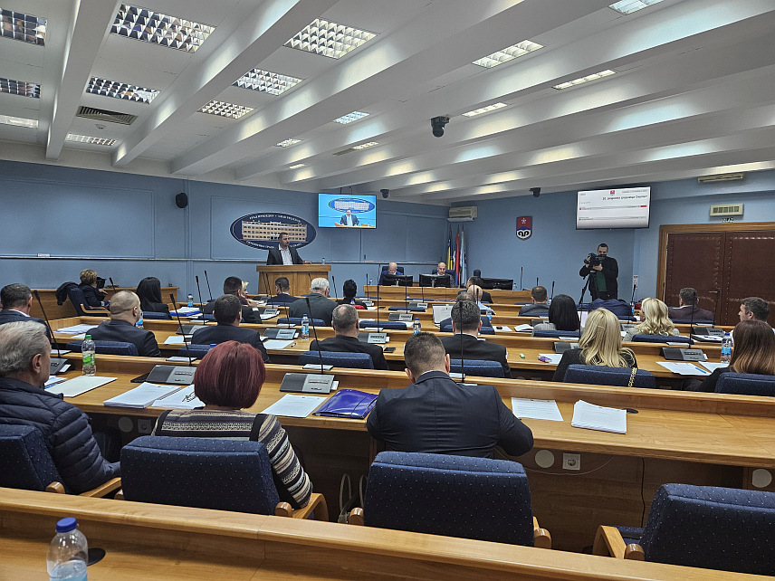 ПРИЈЕДОР, 15. ОКТОБРА /СРНА/ - Сједница Скупштине града Приједор.