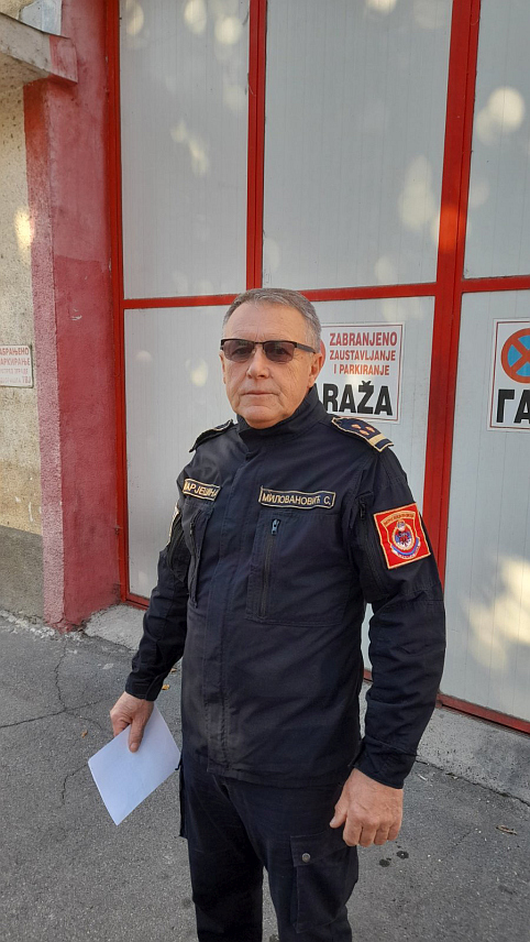 ШАМАЦ, 18. ОКTОБРА /СРНА/ - Старјешина Tериторијалне ватрогасне спасилачке јединице Шамац Слободан Миловановић позвао је грађане да на почетку сезоне гријања провјере димњаке, подсјетивши да се годишње биљежи до 12 пожара због неисправних или неодржаваних оџака.