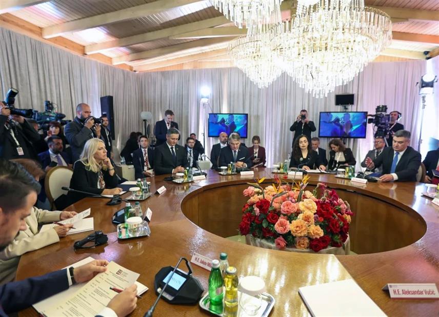ДРАЧ, 6. ОКТОБРА /СРНА/ - Српски члан Предсједништва БиХ Жељка Цвијановић истакла је да је састанак лидера процеса Брдо-Бриони увијек добра прилика за размијену мишљења о регионалној сарадњи и европској перспективи земаља западног Балкана.