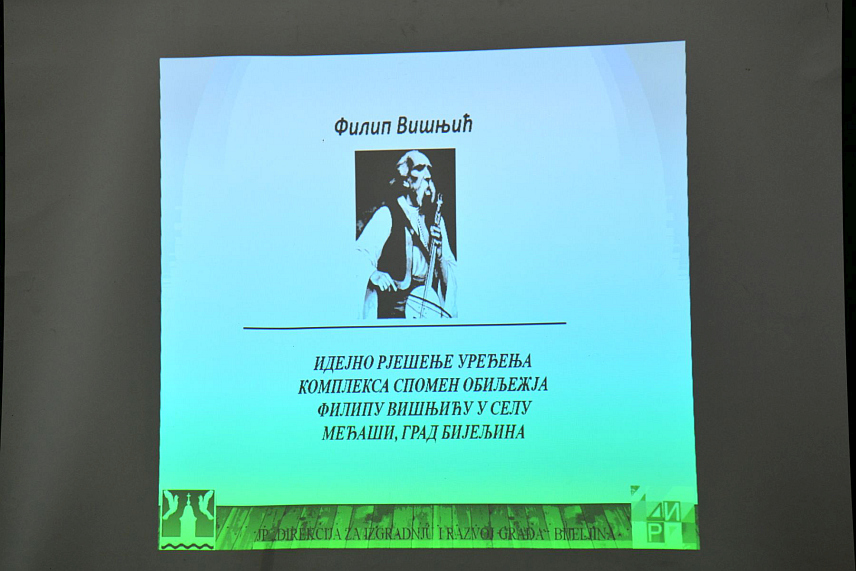 БИЈЕЉИНА, 9. ОКТОБРА /СРНА/ - Дирекција за изградњу и развој града Бијељина представила је данас идејно рјешење спомен-обиљежја посвећеног Филипу Вишњићу у Међашима, на локацији на којој се налазила кућа најпознатијег српског гуслара који се у ово село доселио из Трнове.