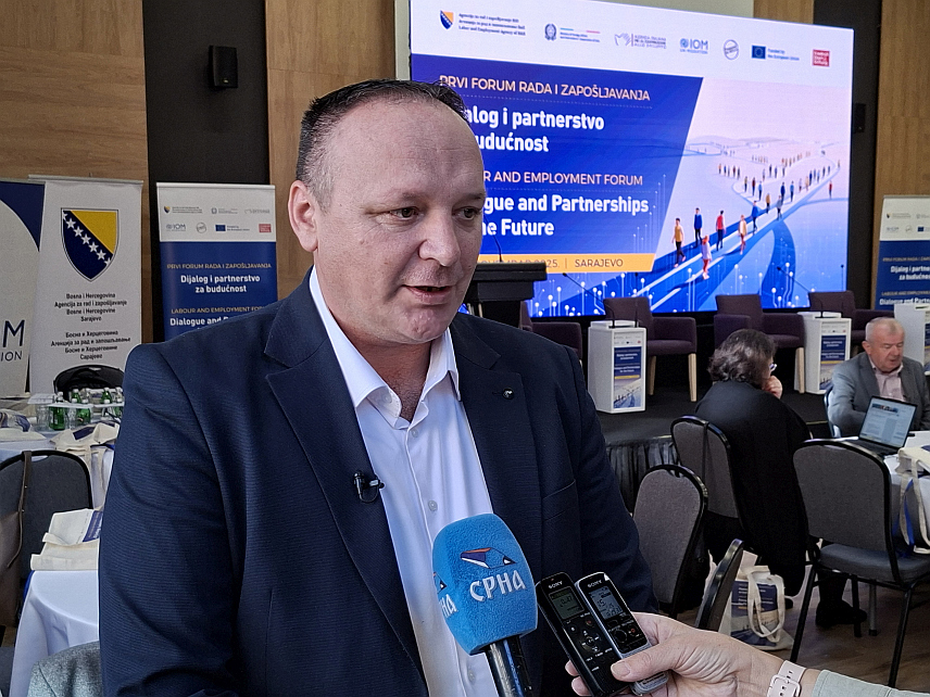 ЈАХОРИНА, 11. НОВЕМБРА /СРНА/ - Предсједник Савеза синдиката Републике Српске Горан Станковић присуствовао је првом форуму рада и запошљавања под називом "Дијалог и партнерство за будућност" који је одржан на Јахорини.