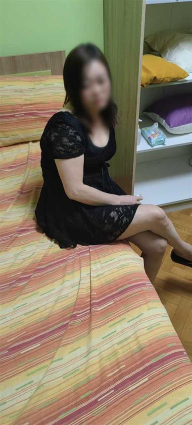 САРАЈЕВО, 14. НОВЕМБРА /СРНА/ - У Добоју су идентификоване држављанке Кине које су биле укључене у организовани међународни ланац проституције, у акцији усмјереној на сузбијање незаконитих миграција, саопштено је из Службе за послове са странцима БиХ.