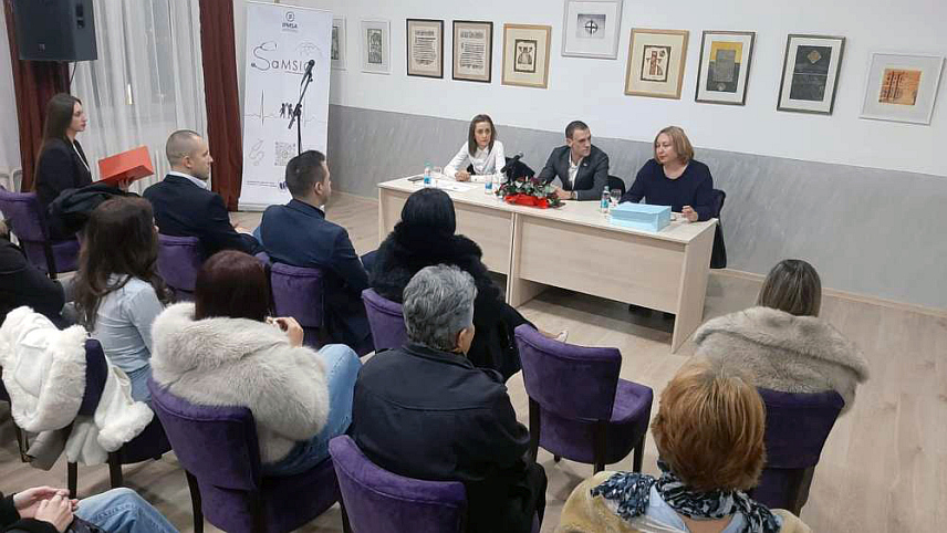 ФОЧА, 15. НОВЕМБРА /СРНА/ - Предавање одржано данас у Центру за културу и информисање у Фочи, поводом Свјетског дана борбе против дијабетеса.	