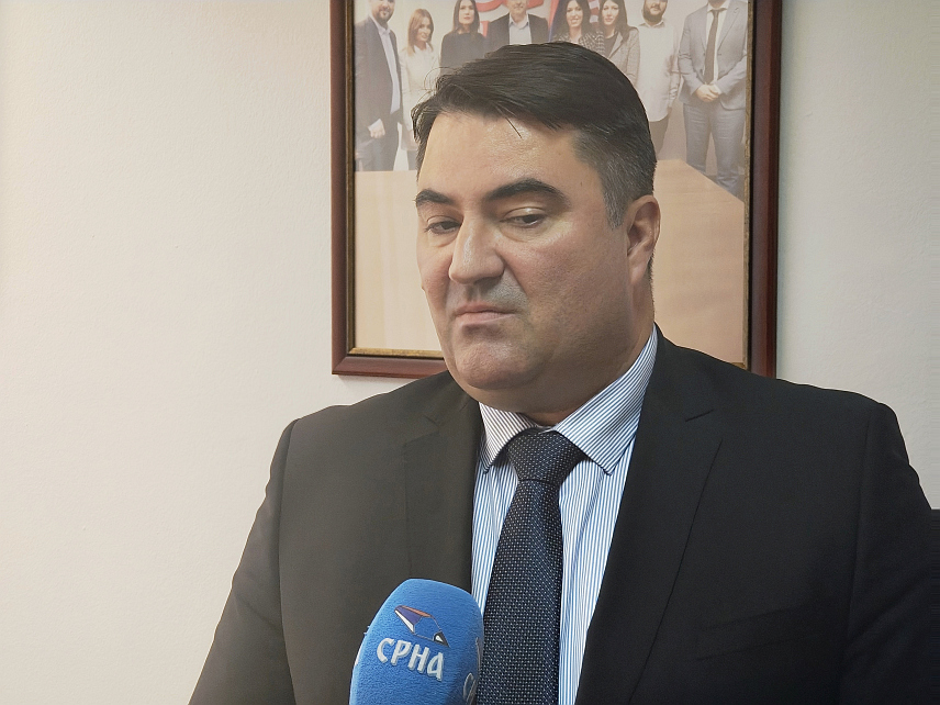 САРАЈЕВО, 17. НОВЕМБРА /СРНА/ - Посланик СНСД-а у Представничком дому Парламентарне скупштине БиХ Мирослав Вујичић.