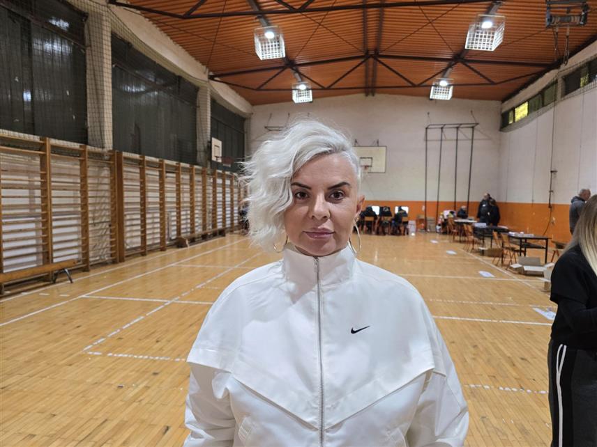 БИЈЕЉИНА, 23. НОВЕМБРА /СРНА/ - У Бијељини је до 19.00 часова на пријевременим изборима за предсједника Републике Српске гласало 36,33 одсто бирача или 40.062 грађана са правом гласа.