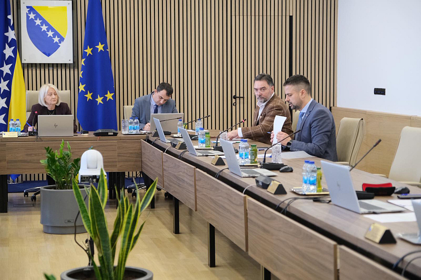 САРАЈЕВО, 26. НОВЕМБРА /СРНА/ - Сједница Савјета министара.