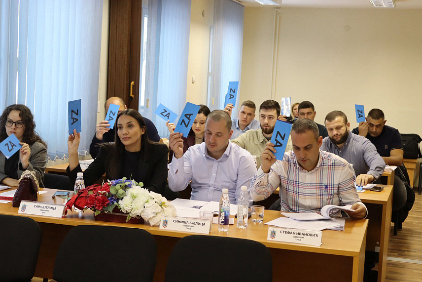 ТРНОВО, 27. НОВЕМБРА /СРНА/ - Сједница Скупштине општине Трново.	