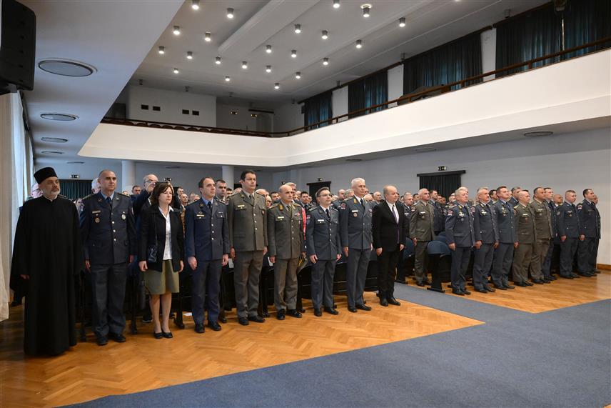 БЕОГРАД, 7. НОВЕМБРА /СРНА/ - У Београду је данас свечаном академијом обиљежен Дан Ваздухопловно-медицинског института /ВМИ/ и 80 година постојања ове установе Војске Србије, гдје се спајају искуство и савремена медицина, традиција и наука, војна дисциплина и хуманост љекарске професије.