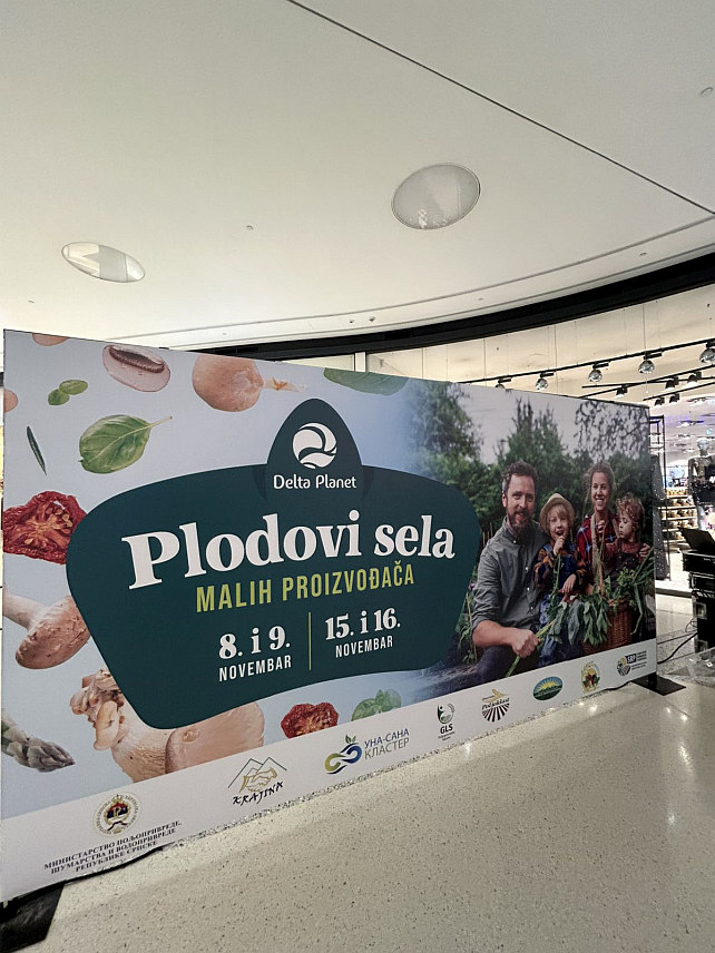 БАЊАЛУКА, 8. НОВЕМБРА /СРНА/ - У Бањалуци је отворен шести Сајам "Плодови села малих произвођача", који је окупио више од 40 излагача, произвођача, углавном породичних домаћинстава.