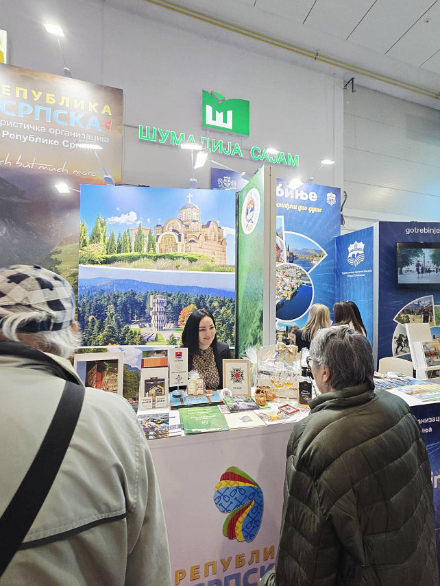 КРАГУЈЕВАЦ, 9. НОВЕМБРА /СРНА/ - Туристичка понуда Републике Српске изазвала је велико интересовање на тродневном 16. Међународном сајму туризма и сеоског туризма у Крагујевцу, речено је Срни у Туристичкој организацији Српске.
