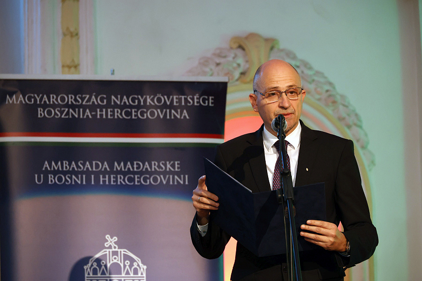 БАЊАЛУКА, 12. ДЕЦЕМБРА /СРНА/ - Мађарски амбасадор у БиХ Кристијан Поша изјавио је вечерас у Бањалуци да Мађарска и Република Српска одржавају одличне односе у свим областима. / фото: Борислав Здриња/