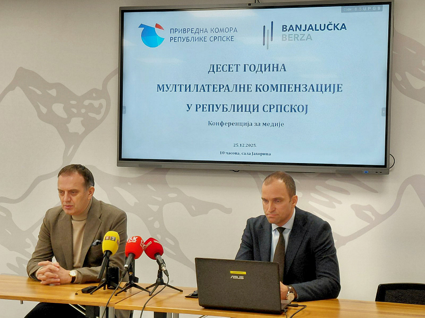 БАЊАЛУКА, 25. ДЕЦЕМБРА /СРНА/ - Мултилатерална компензација, која је у Републици Српској почела прије 10 година, успјешан је пројекат и јединствен у региону што доказује и податак да је у том периоду компензовано 1,55 милијарди КМ обавеза, речено је на презентацији резултата пројекта у Привредној комори Српске у Бањалуци, предсједник Привредне коморе Републике Српске Горан Рачић и директор Бањалучке берзе Борис Срдић.