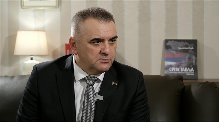 БАЊАЛУКА, 26. ДЕЦЕМБРА /СРНА/ - Предсједник Владе Републике Српске Саво Минић гостовао је у подкасту Срне, који је доступан корисницима нашег сервиса, на "Јутјуб" каналу и друштвеним мрежама сутра од 10.00 часова.