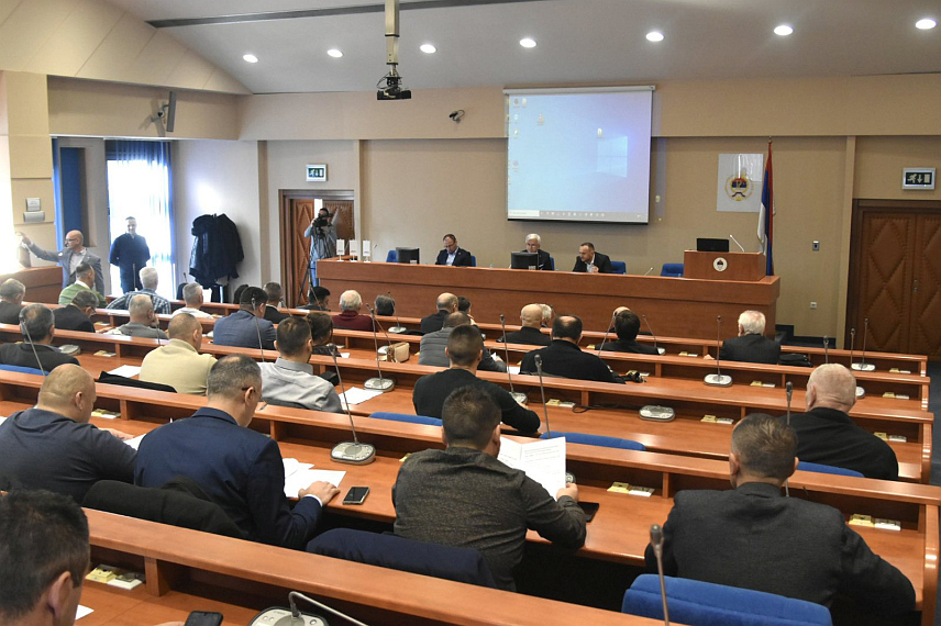 БАЊАЛУКА, 27. ДЕЦЕМБРА /СРНА/ - Сједница Главног одбора Демоса.