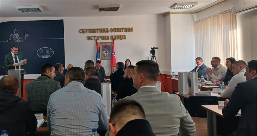 ИСТОЧНА ИЛИЏА, 29. ДЕЦЕМБРА /СРНА/ - Сједница Скупштине општине Источна Илиџа.