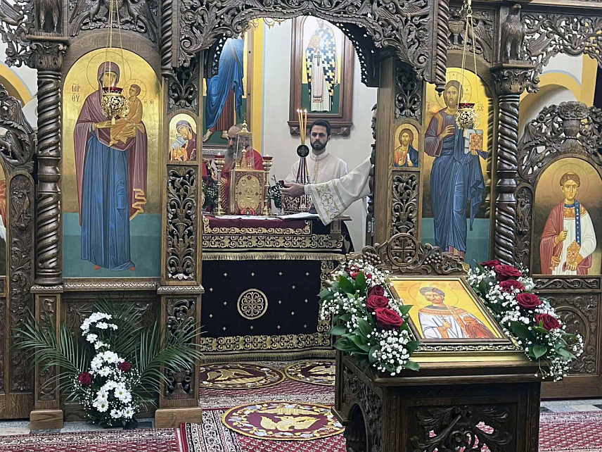 КОЗАРСКА ДУБИЦА, 30. ДЕЦЕМБРА /СРНА/ - Света архијерејска литургија служи се у Цркви Светог архангела Михајла при манастиру Моштаница код Козарске Дубице, гдје ће данас бити обиљежен Дан сјећања на Петра Поповића Пецију, српског устаничког четовођу и борца против турске власти.