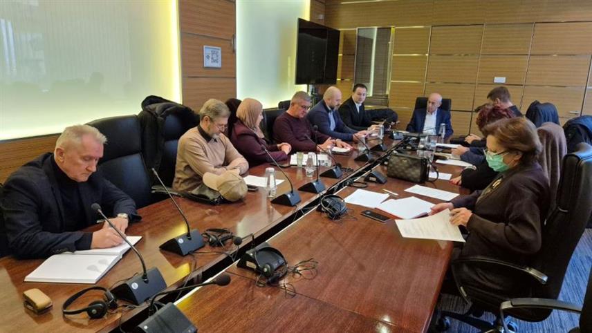 САРАЈЕВО, 31. ДЕЦЕМБРА /СРНА/ - Сједница Одбора Удружења превозника у међународном и међуентитетском друмском превозу путника при Спољнотрговинској комори.